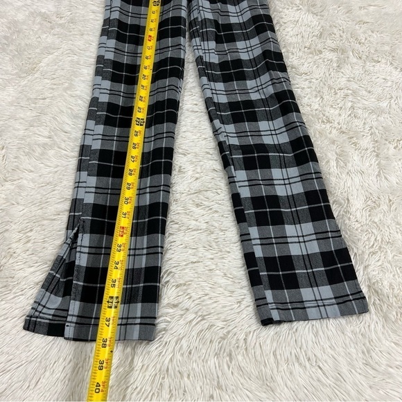 Princess Polly Split Checkered Flare Leg Pants Blue & Black Size 4 - Picture 2 of 11